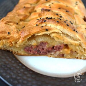 CORNED BEEF REUBEN BRAID